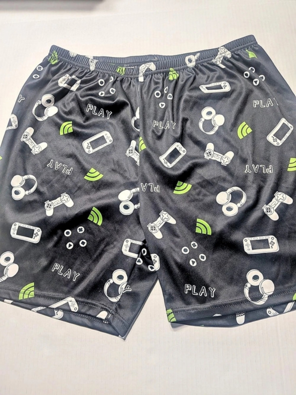 MANFINITY Black & Green